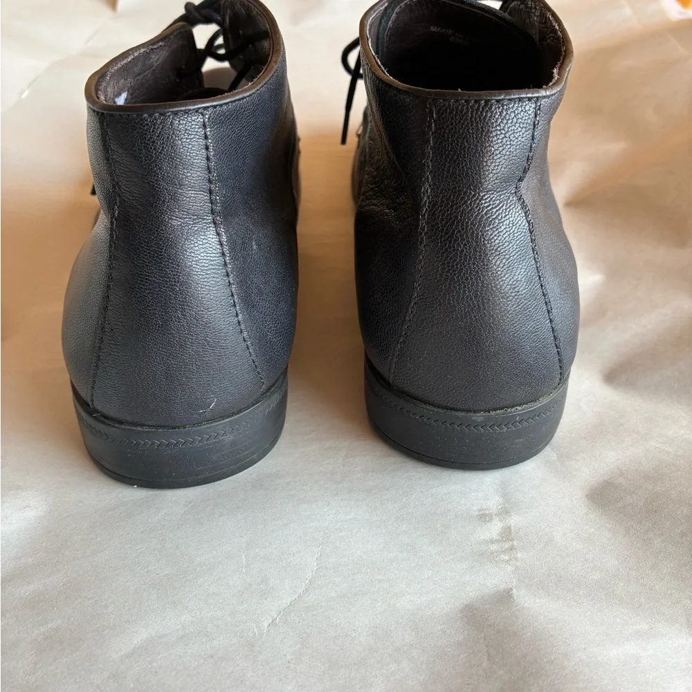 JOHN VARVATOS STAR USA COMMUTER CHUKKA BOOT PEBBLE LEATHER Size 10 - Picture 4 of 9